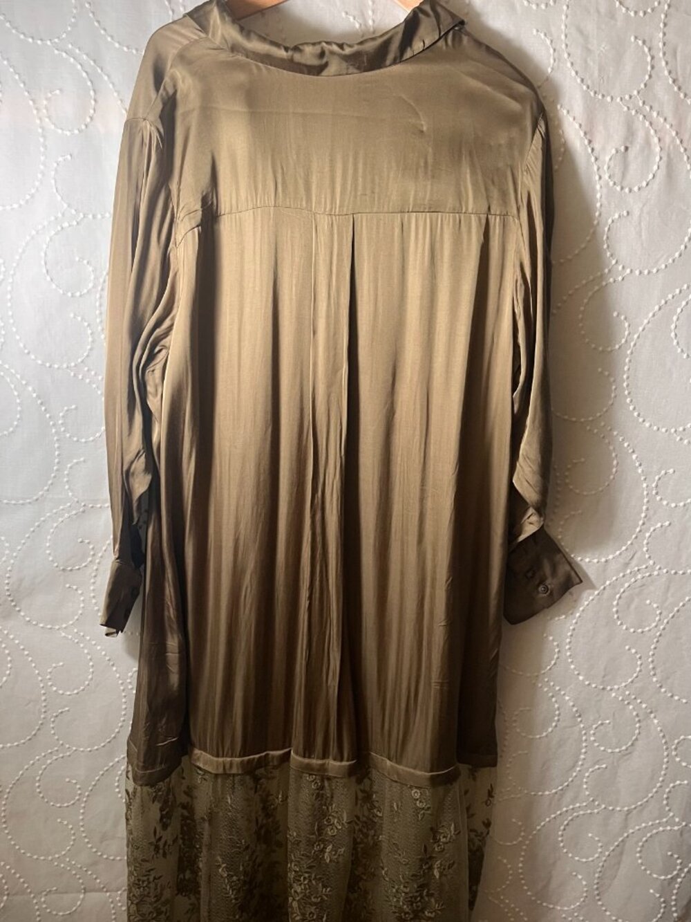 BY Anthropologie Twofer Satin Olive Green/Gold Chartreuse & Lace Maxi Dress 1X - Picture 2 of 4
